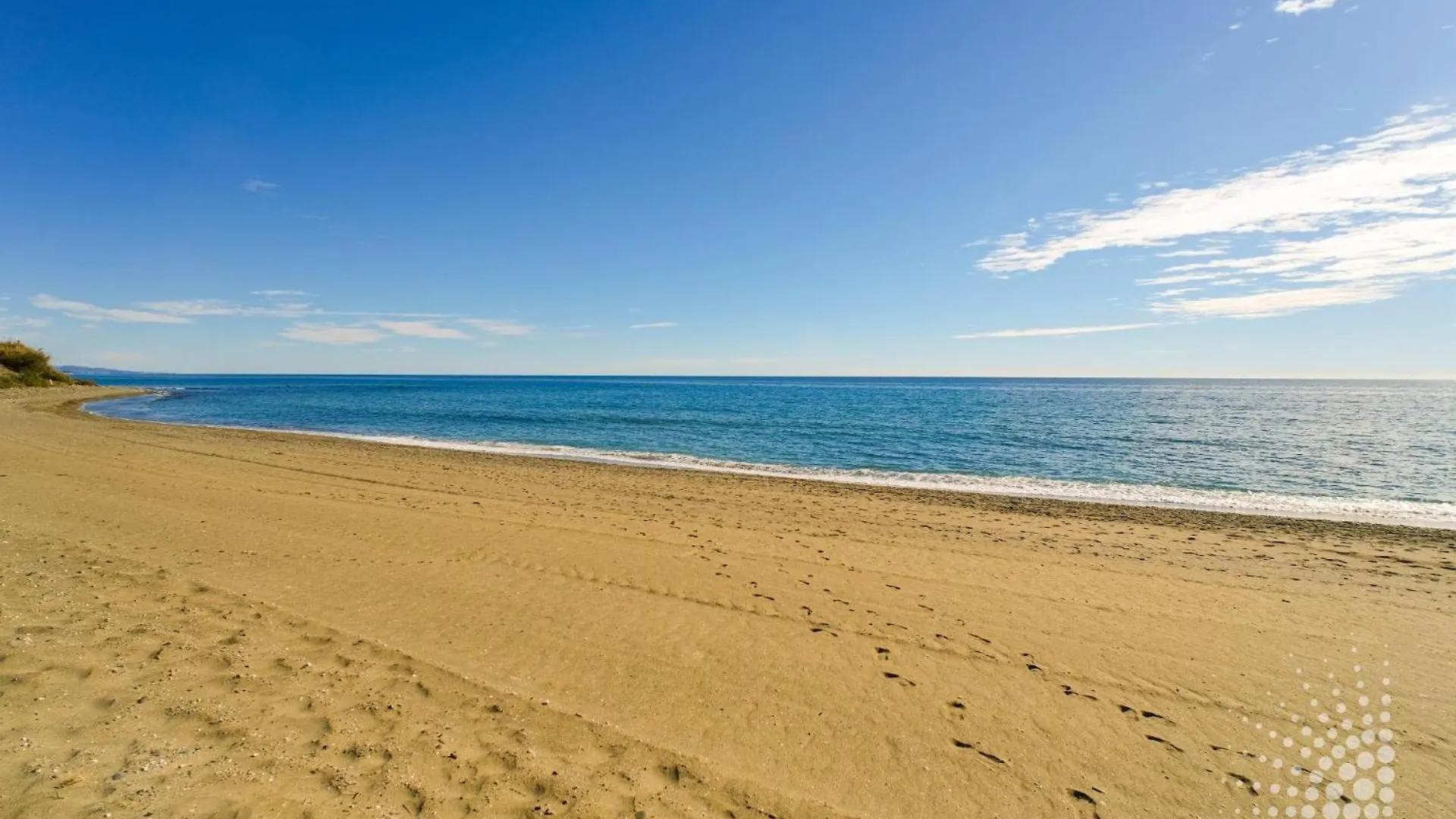 Lujoso Apartamento En 1ª Linea Estepona Spain